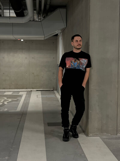  ,   Artur, 36 ,   ,   , c , 