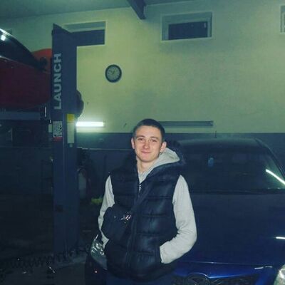  ,   Myhailo, 26 ,   ,   , c , 