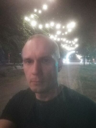  ,   Artem, 39 ,   ,   