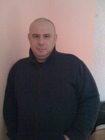  ,   Zaza, 49 ,   