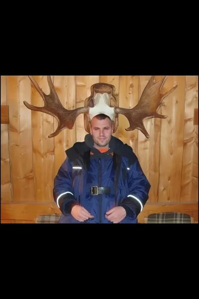  Palais-Bourbon,   Sergey, 38 ,   ,   