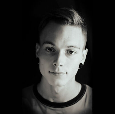  ,   , 32 ,   