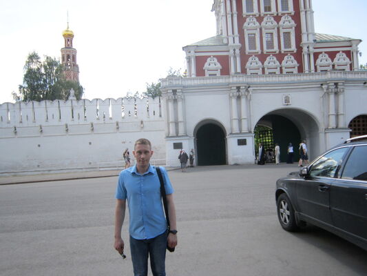  ,   Alekc, 42 ,   ,   , c 