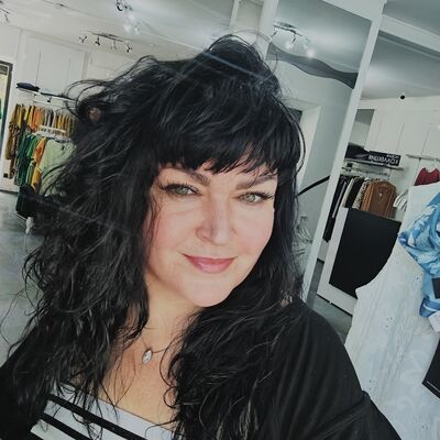  --,   Luna, 47 ,   c 