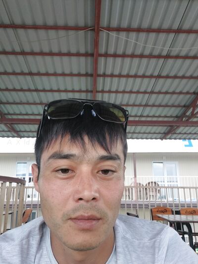  ,   Rinat, 37 ,   ,   