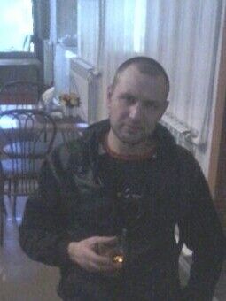  ,   Vlad, 42 ,   