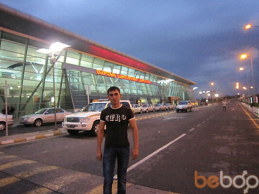  ,   Elnur, 33 ,   