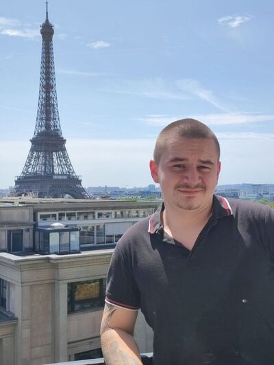  ,   Ivan, 22 ,   ,   