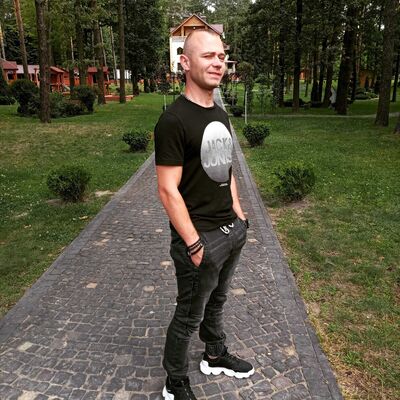  ,   Leonid, 35 ,   ,   , c , 