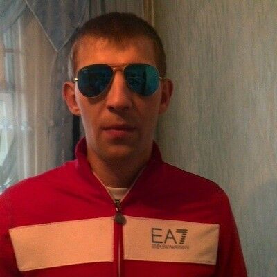  5854601  Andrei, 37 ,    