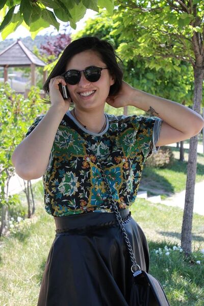  ,   Sesili, 33 ,   ,   , c 