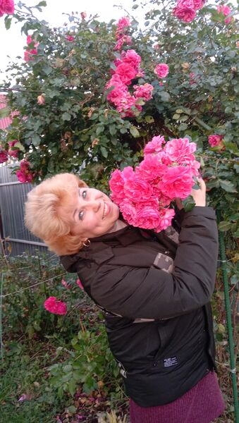  ,   Nataha, 61 ,   ,   