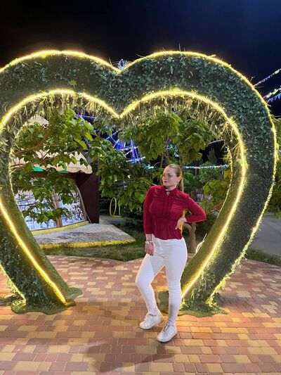  ,   Alina, 21 ,   ,   
