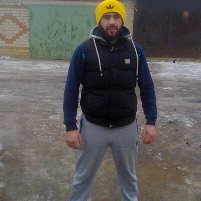  ,   Taus, 34 ,   ,   , c 