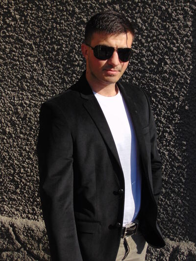 ,   Sasha, 35 ,   