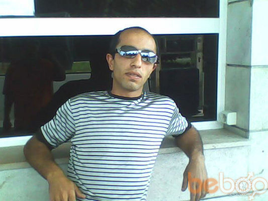  ,   GARIK, 44 ,   