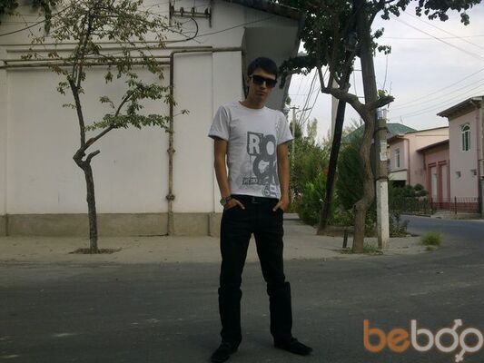  ,   Aziz, 32 ,   ,   , c , 