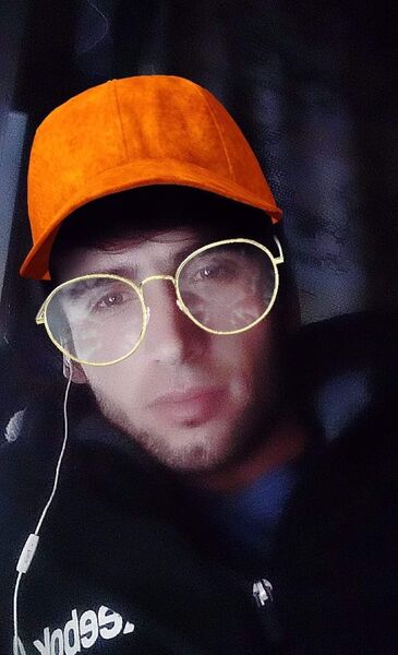  ,   M, 29 ,   ,   , c 