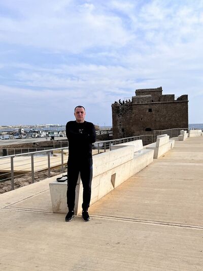  ,   Aleksander, 49 ,   ,   