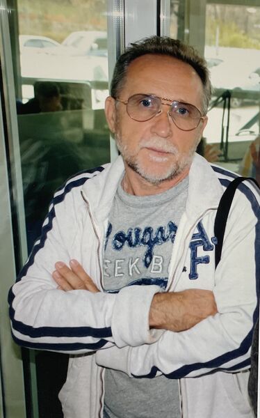  ,   Alex, 59 ,   ,   