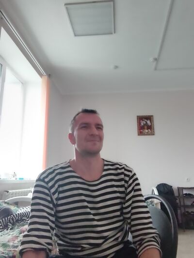 --,   , 44 ,   c 