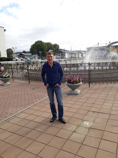  -,   , 32 ,   