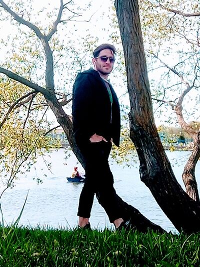  ,   Kadir G, 32 ,   ,   , c 