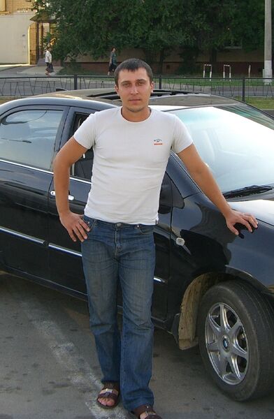  ,   Alex, 41 ,   