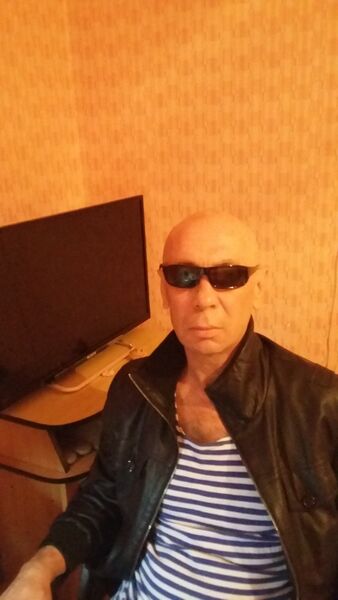  ,   Nik, 59 ,   