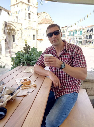 ,   Maksim, 37 ,   ,   , c 