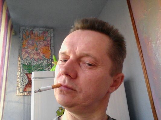  ,   Vadim, 58 ,  