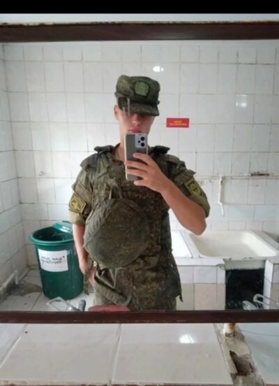  ,   Denis, 21 ,   , 