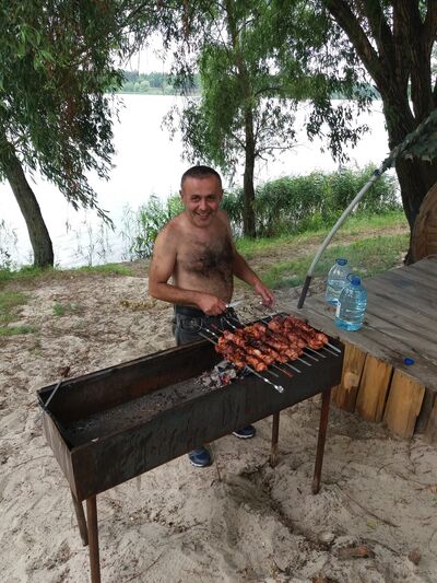  ,   Gocha, 54 ,   