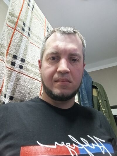  ,   Pavel, 38 ,   ,   , c , 