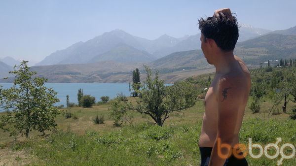  3297881  Gulom, 39 ,    