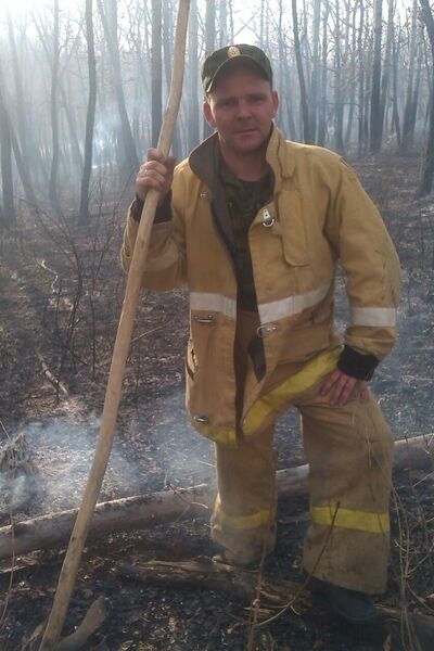  ,   Denis, 44 ,  