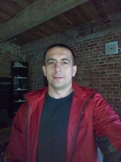  ,   Igor, 49 ,   
