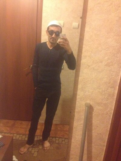   ,   Erik, 40 ,   ,   , c , 