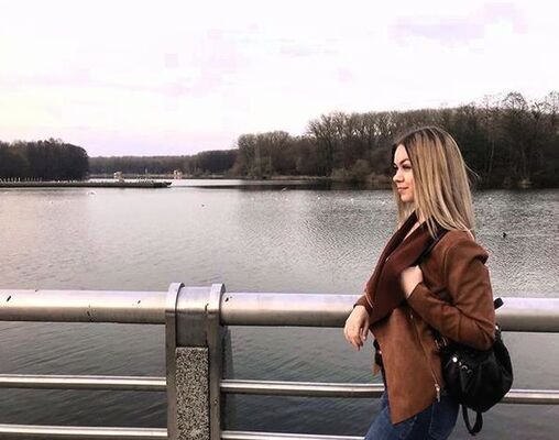  Praha,   , 30 ,   ,   , c , 