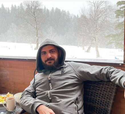  ,   Valo, 32 ,   ,   