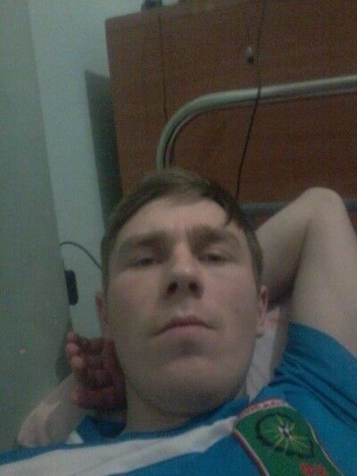  ,   Rich, 32 ,   ,   , c 