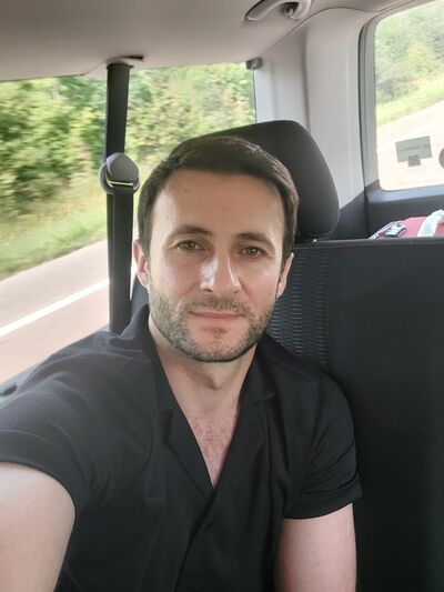  ,   Zviao, 34 ,   ,   
