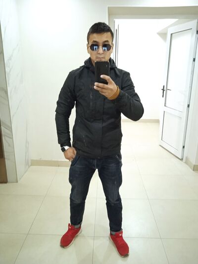  ,   Bek, 27 ,   ,   
