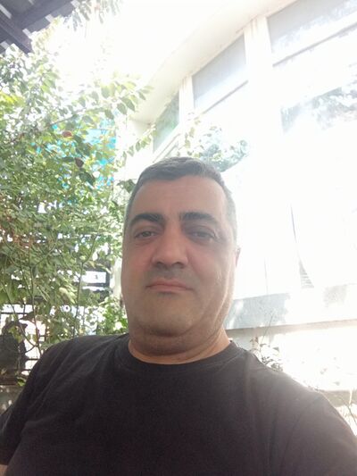  ,   Elseneliyevv, 46 ,   ,   