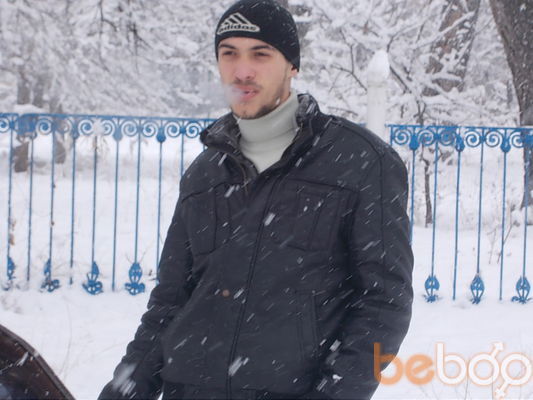  ,   Kaxelo, 32 ,   