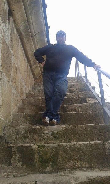  ,   Vladimer, 40 ,   