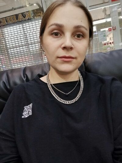  ,   Ekaterina, 34 ,   