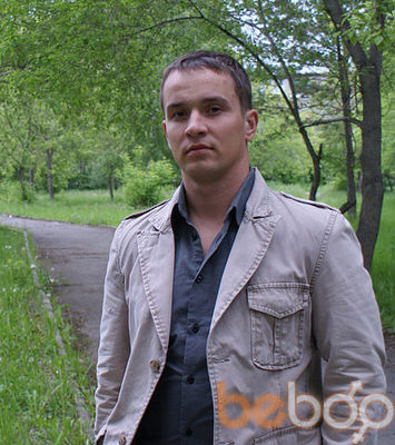  1882311  Slavik, 44 ,    