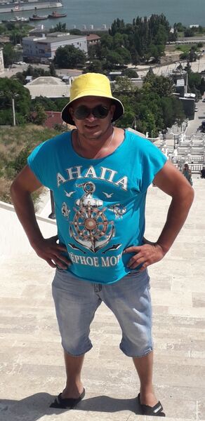  ,   Ivan, 42 ,   , 