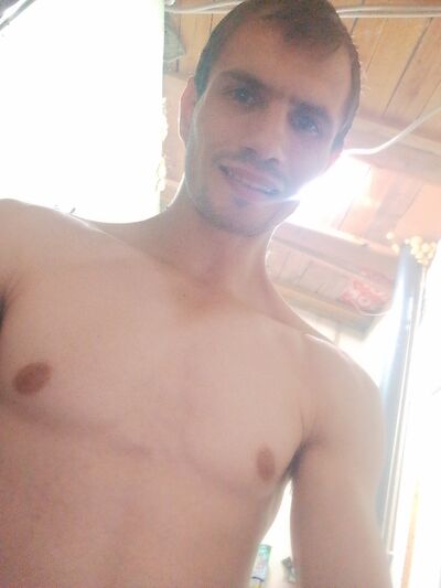  ,   Roman, 37 ,   ,   